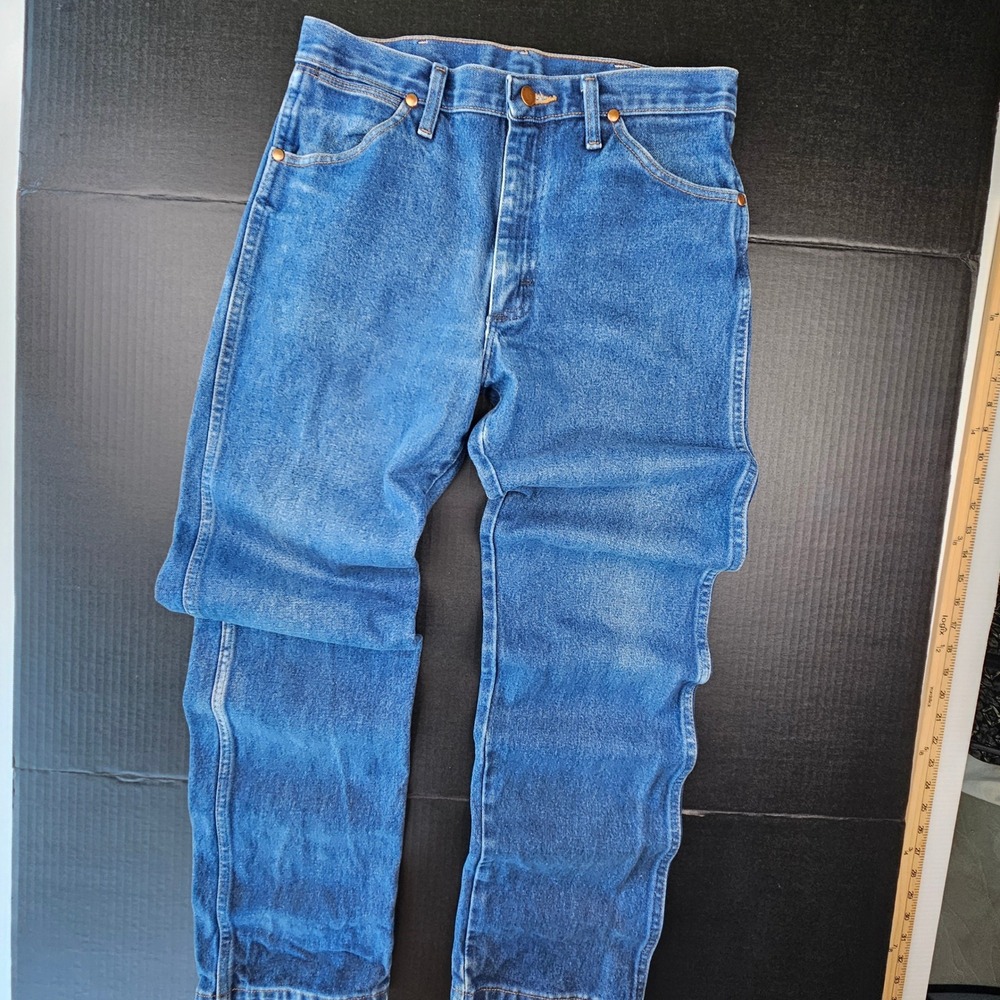 Wrangler 13MWZ Cowboy Cut Jeans Mens 31x33 Blue Denim Western Workwear Cotton
